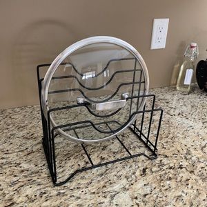 ✨HP✨ Pot  cover  holder (cover not included)